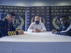 Tyrone McKenna clashes with arch-rival Ohara Davies in the Golden Contract final on Wednesday Photo Credit: Scott Rawsthorne / MTK Global