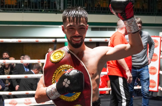 Khademi is the WBO European Super Flyweight Champion. Photo: Round 'N' Bout Media/Queenbserry Promotions