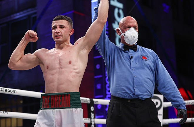 Super Welterweight prospect Israil Madrimov picked up his seventh straight professional win Photo Credit: Ed Mulholland/Matchroom