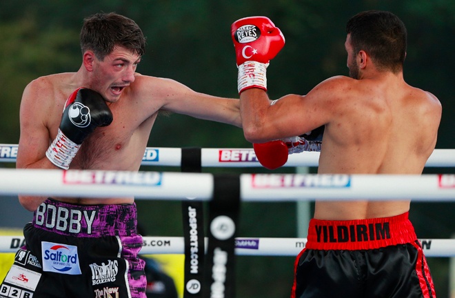 Little Lever's Meat Cleaver outpoints Yildirim 100-90, 98-92, 97-93. Photo Credit: Matchroom Boxing.