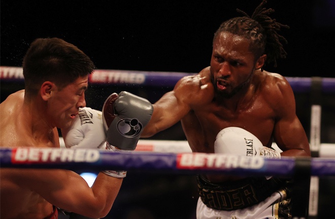 Craig Richards put in a spirited display in defeat to Bivol Photo Credit: Mark Robinson/Matchroom Boxing