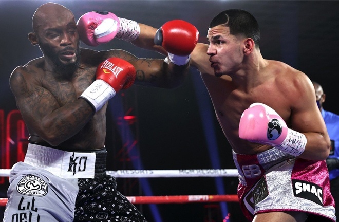 Undefeated super middleweight, Edgar Berlanga (r) features Photo Credit: Mikey Williams/Top Rank