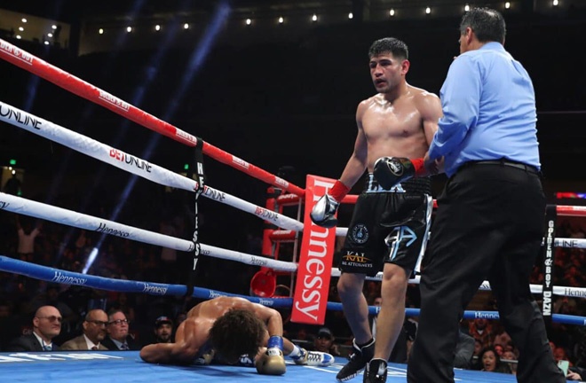 Rocha dropped Cobbs in the eighth before he was stopped in the following round Photo Credit: Tom Hogan/Golden Boy Boxing