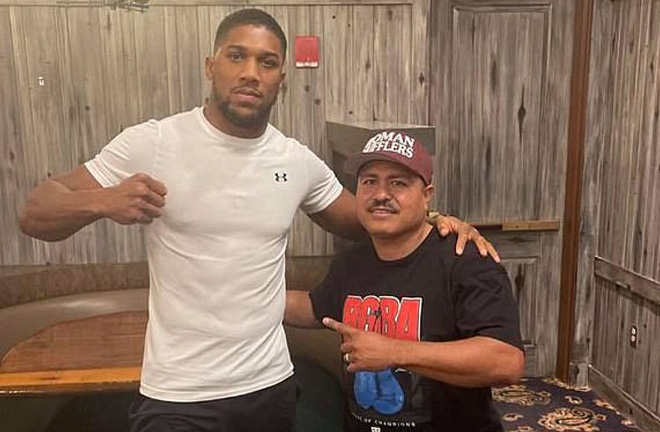 Robert Garcia will lead Anthony Joshua's corner on August 20