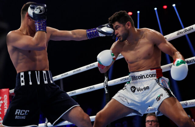 Dmitry Bivol puts a masterclass off to see of Gilberto Ramirez. Photo Credit: Matchroom Boxing