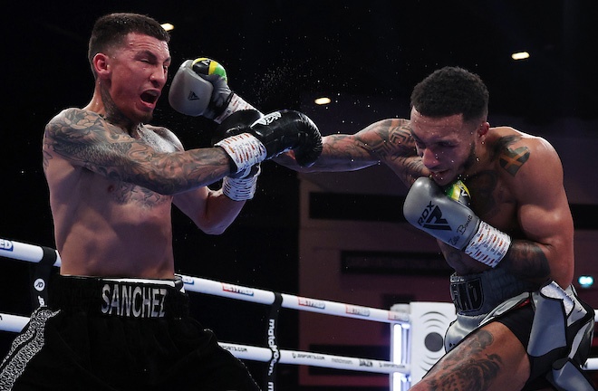 Barrett bounced back from his loss to Rakhimov by defeating Sanchez.  Photo: Mark Robinson/Matchroom Boxing