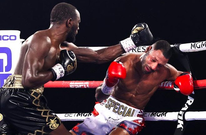 Crawford stopped Brook in four rounds in November 2021 Photo Credit: Mikey Williams/Top Rank via Getty Images
