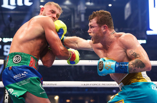 Saunders hasn't fought since losing to Canelo in May 2021 Photo Credit: Ed Mulholland/Matchroom