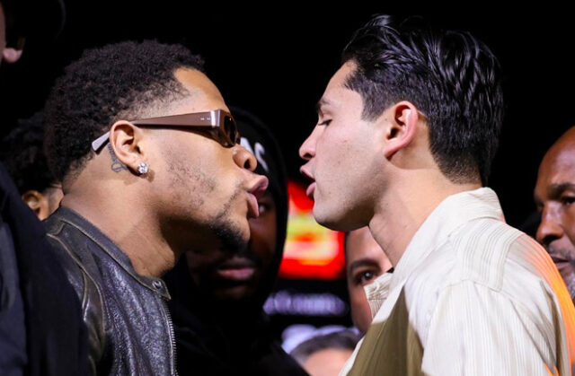 Feud Between Haney and Garcia Ribles in the photo Credit: Golden Boy / Cris Esqueda