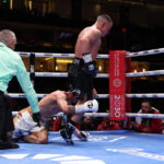 Two knockdowns were not enough for Ball to pry away Vargas’ belt (Photo Credit: Mark Robinson, Matchroom)