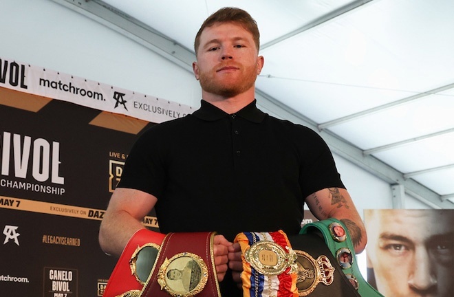 Canelo will defend his undisputed super middleweight titles against Munguia on May 4 in Las Vegas Photo Credit: Ed Mulholland/Matchroom