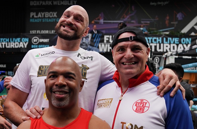 Dad John will remain in the camp for the Usyk rematch Photo Credit: Stephen Dunkley/Queensberry Promotions