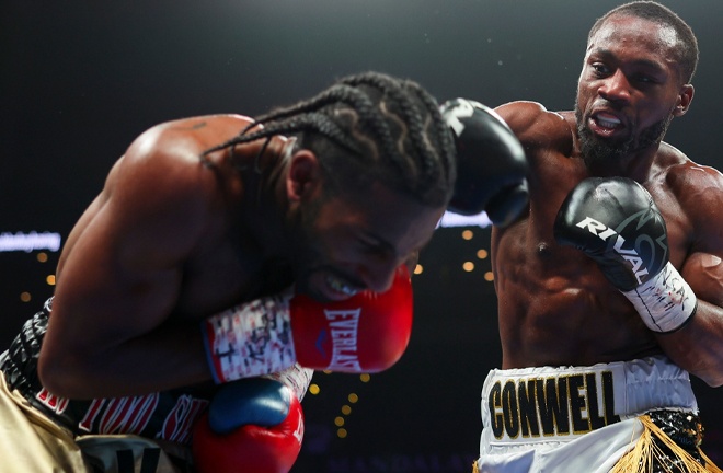 Conwell was far too much for Gray (Photo Credit:  Cris Esqueda Golden Boy)