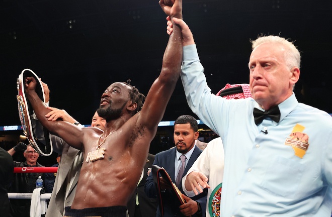 Crawford edged out Madrimov back in August (Photo Credit: Mark Robinson Matchroom Boxing)