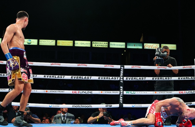 Pacheco ultimately proved too much for Sulecki (Photo: Michael Owens, Matchroom)