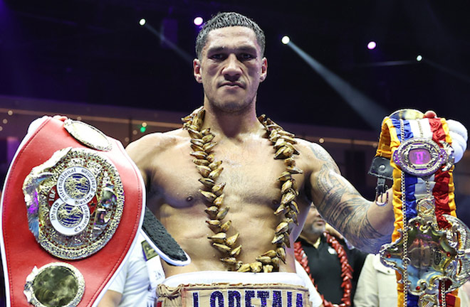 Opetaia defended his IBF and Ring Magazine cruiserweight titles. Photo: Leigh Dawney/Queensberry Promotions