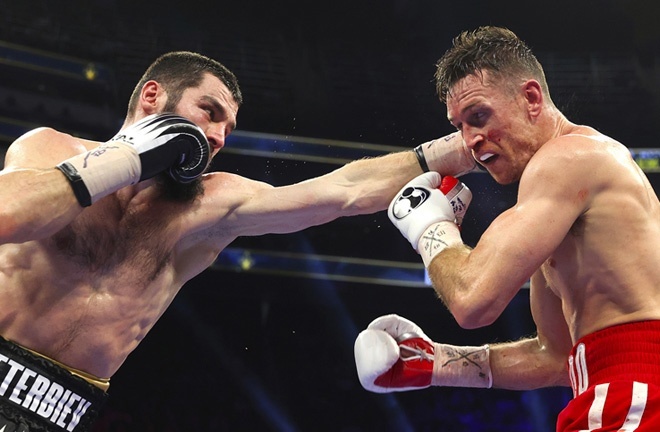 Smith returns for the first time since defeat to Beterbiev in January Photo Credit: Mikey Williams/Top Rank