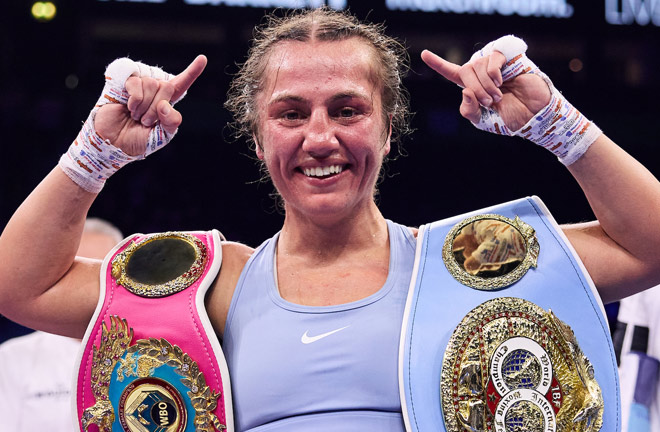 Scotney defends her IBF and WBO super bantamweight crowns against Motu Photo Credit: Mark Robinson Matchroom Boxing