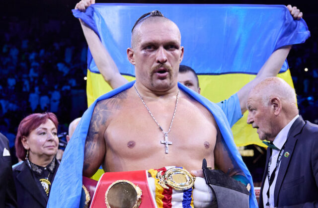 Frank Warren says that Oleksandr Usyk wants to fight the winner of the Daniel Dubois vs. Joseph Parker fight. Photo: Mark Robinson Matchroom Boxing