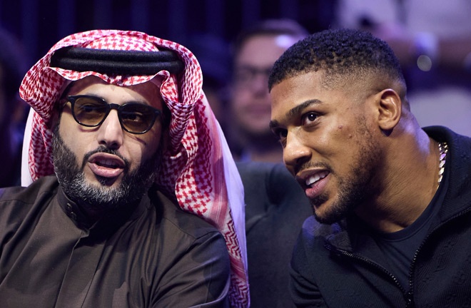 Joshua alongside Turki Alalshikh at Parker vs Bakole in Riyadh Photo Credit: Mark Robinson Matchroom Boxing