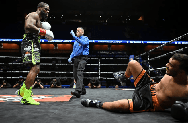 Booker scored a stoppage victory last time out (Photo Credit: CES Boxing)