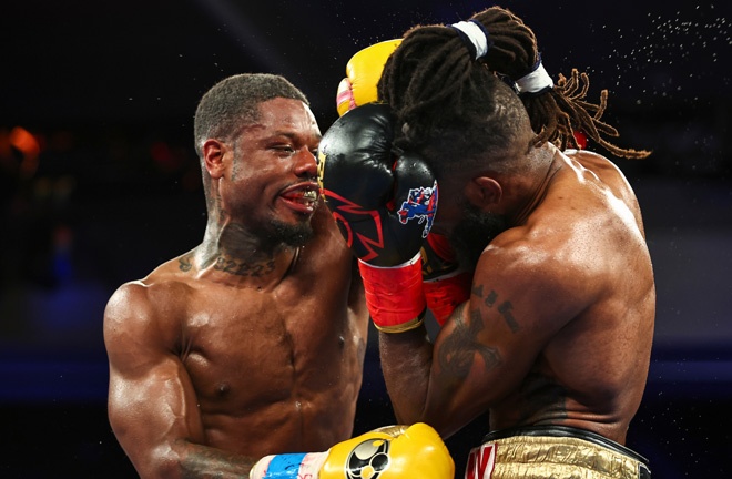 Williams and Volny had a pulsating 12 round battle Photo Credit: Melina Pizano/Matchroom